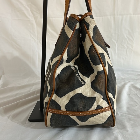VTG DOONEY AND BOURKE GIRAFFE ANIMAL PRINT CANVAS/LEATHER TOTE SHOULDER BAG - Picture 7 of 14